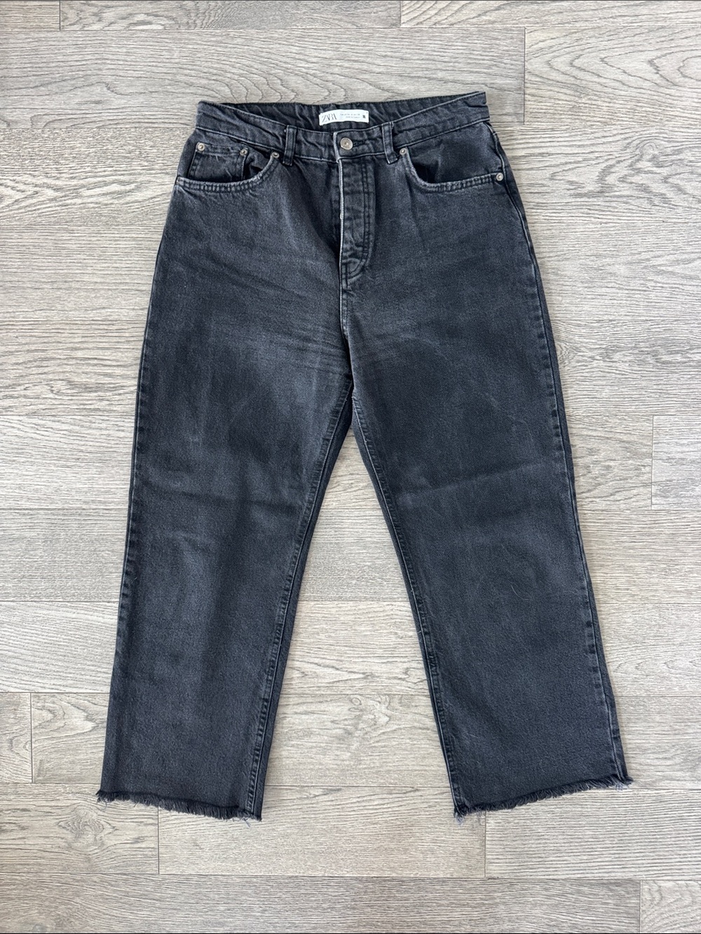 🌼Zara🌼 Washed Black Straight Ankle Jeans, Size 8